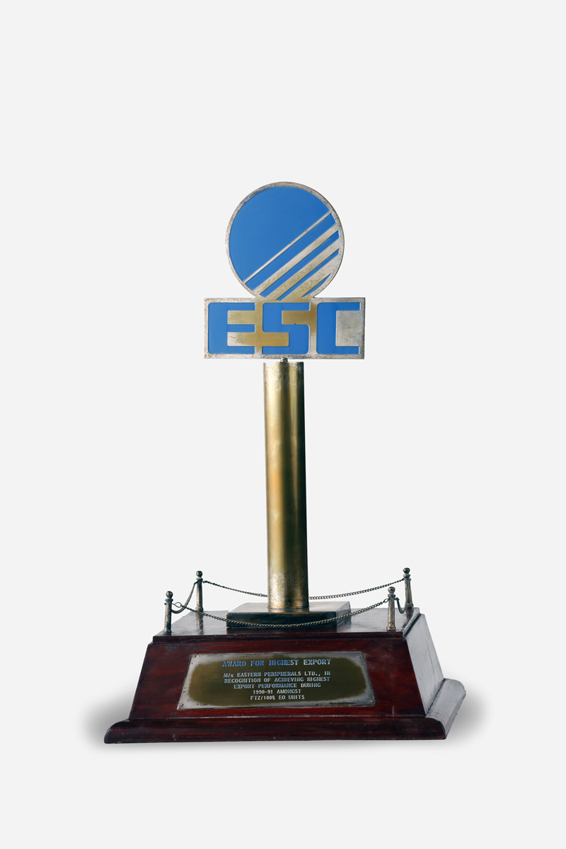 1990 91 ESC AWARD FOR HIGHEST EXPORT FOR EASTERN PERIPHERALS LTD Tandon Group GB